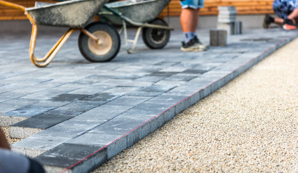 Best Commercial Concrete Contractor  in Fox Crossing, WI